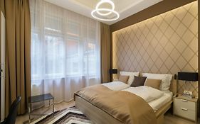 Exlcusive & City Central Located Suite By Prestige Homes