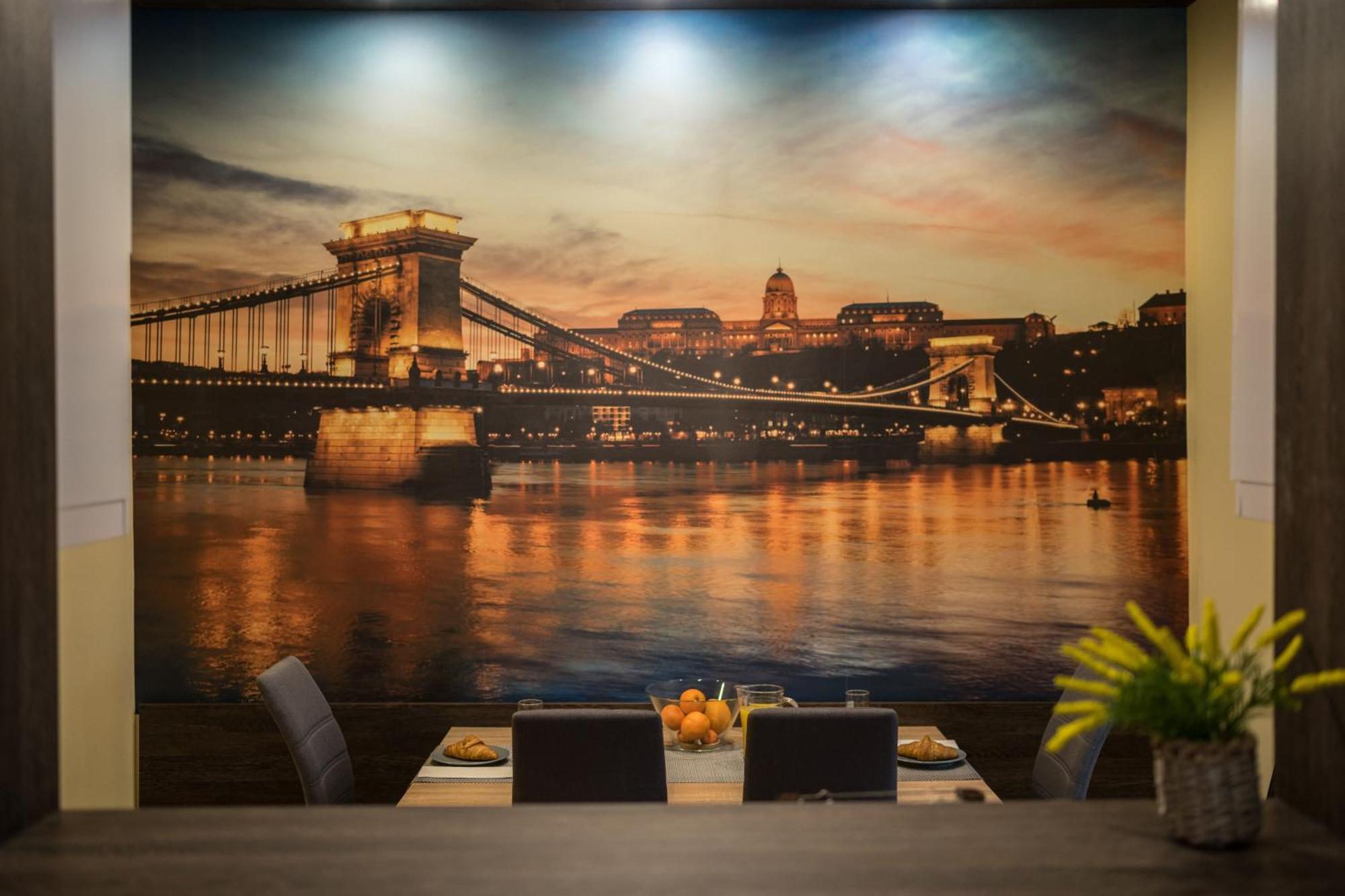 Exlcusive & City Central Located Suite By Prestige Homes Budapesta Exterior foto
