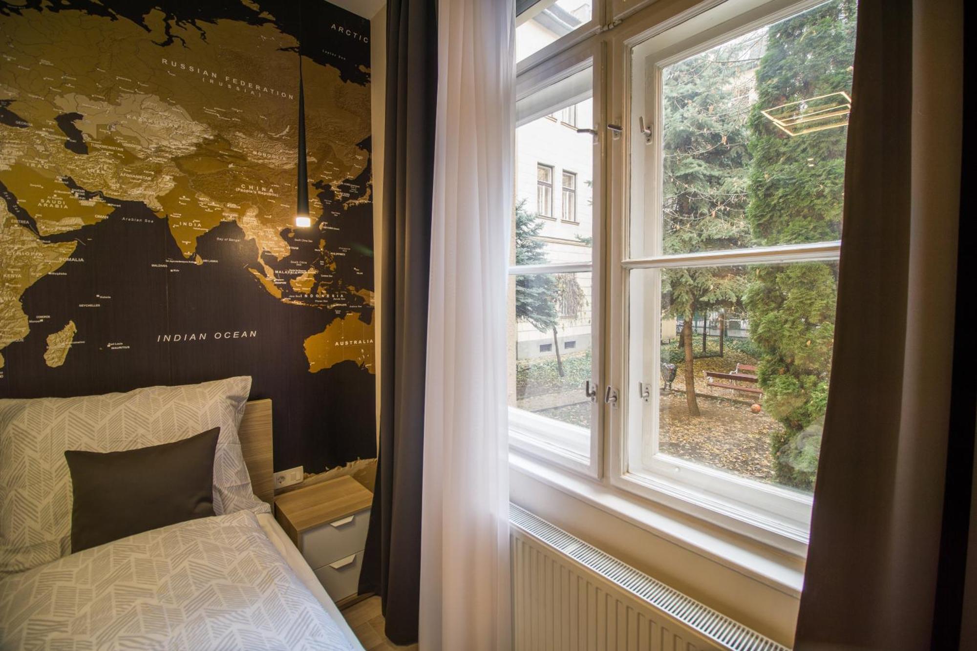 Exlcusive & City Central Located Suite By Prestige Homes Budapesta Exterior foto