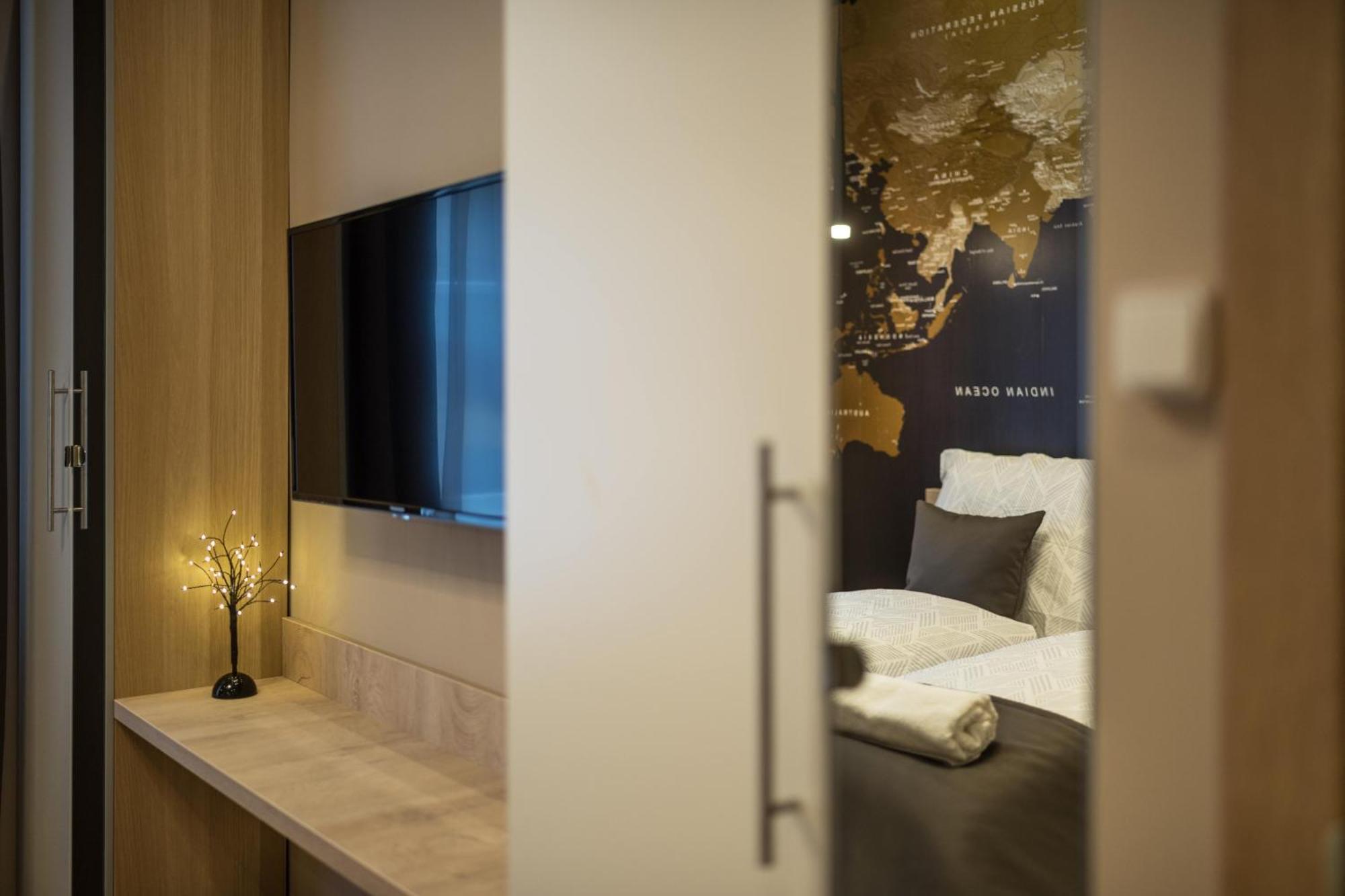 Exlcusive & City Central Located Suite By Prestige Homes Budapesta Exterior foto
