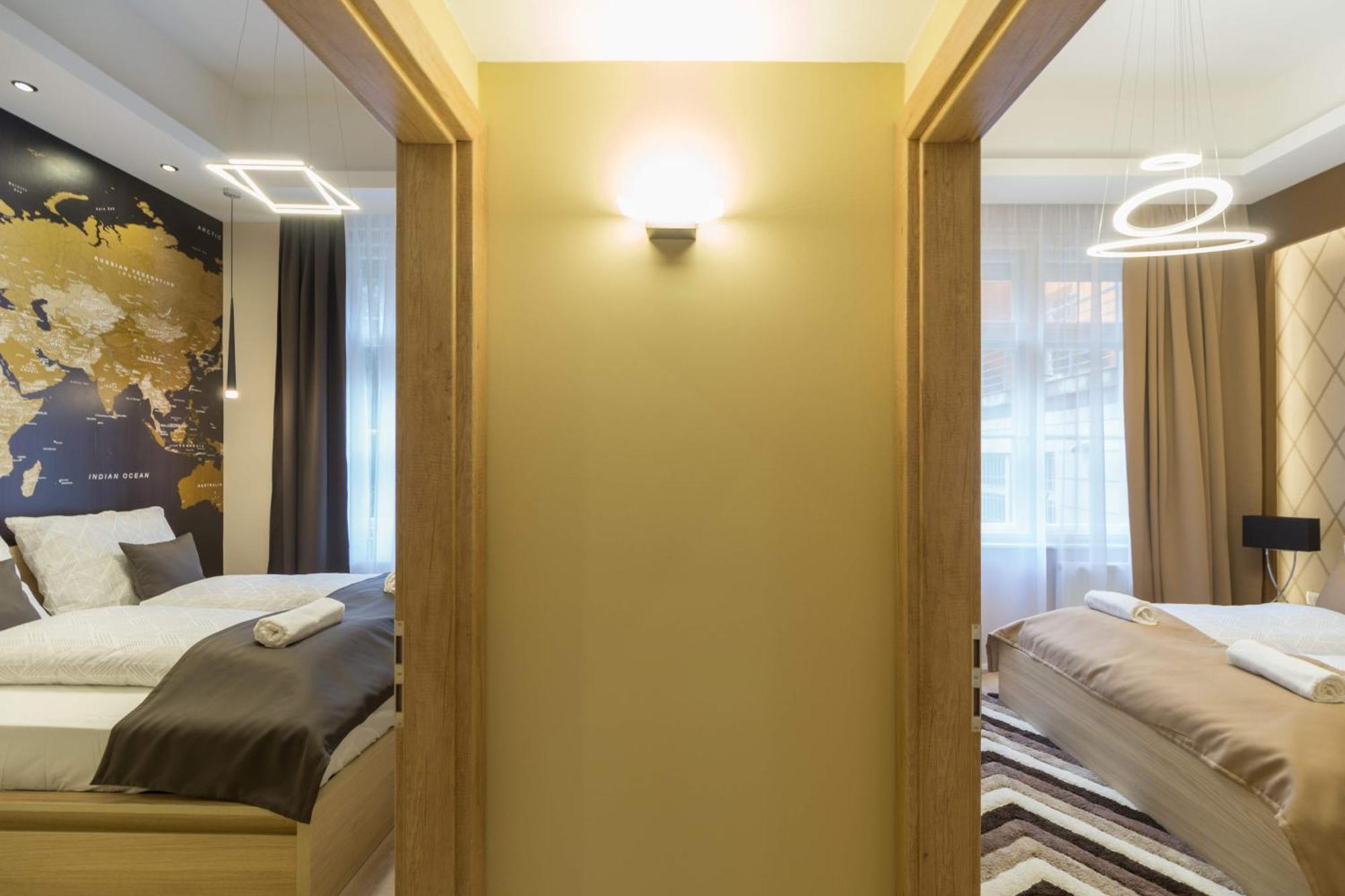 Exlcusive & City Central Located Suite By Prestige Homes Budapesta Exterior foto